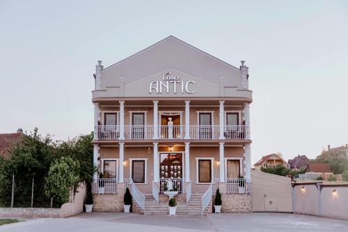 Casa ANTIC, Băile Felix