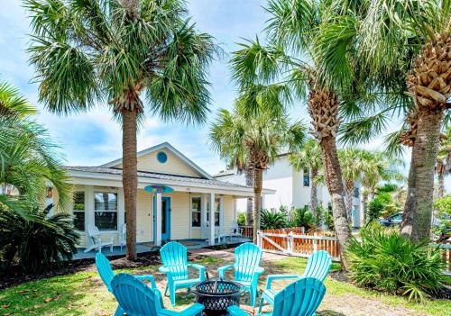 Private Beach Access, Fenced Yard & Pet Friendly, Pool, Cabana Life Beach House - Miramar Beach, FL