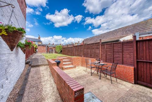 Balcony/terrace, Pendicke Cottage, Southam in Southam