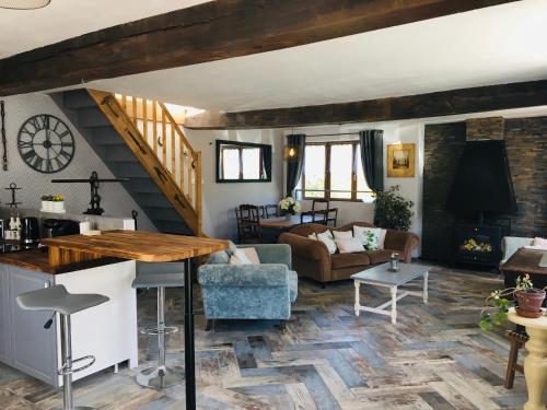 L'ancienne Forge gîte à louer La Buzatière