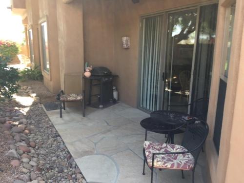 Faciliteter, 3 En Suite Bedrooms!! Spacious 2-story townhome with pool and spa + 2-car garage in Cachet at Las Sendas