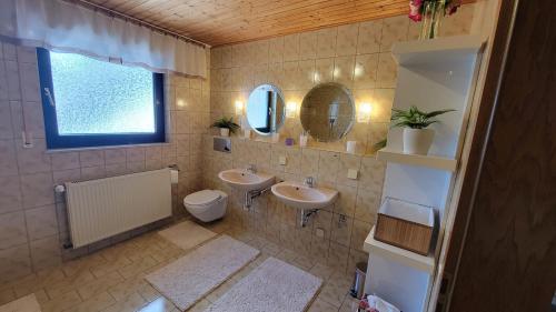 Ferienwohnung Edol - 3 Schlafzimmer - 6 Personen - Schollbrunn Spessart in Schollbrunn