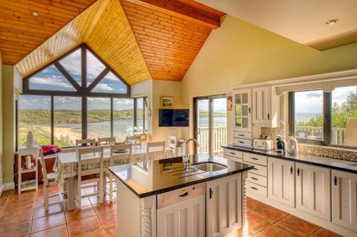 Fintra Beach B&B in Dunglow