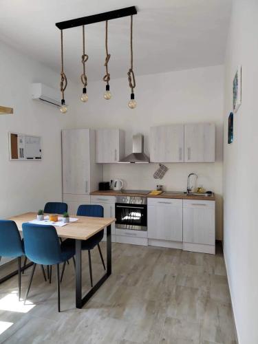 virtuve, Apartment MAIO in Viskovo