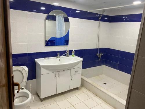 Zuhanyzó, Friend's House rooms near Airport in Malatia-Sebastia