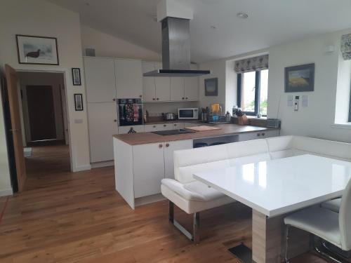 Konyha, Carnmore Cottage in North Kessock
