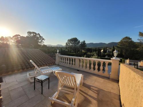 Balcony/terrace, Grande Villa 4 etoiles 20pax entre Cannes and Saint Tropez near Open Bar