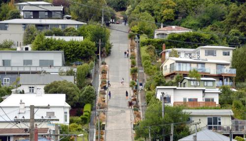 Baldwin Street: Steepest Street in the World!