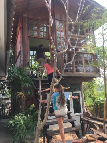 Baan Mali Lampang Homestay