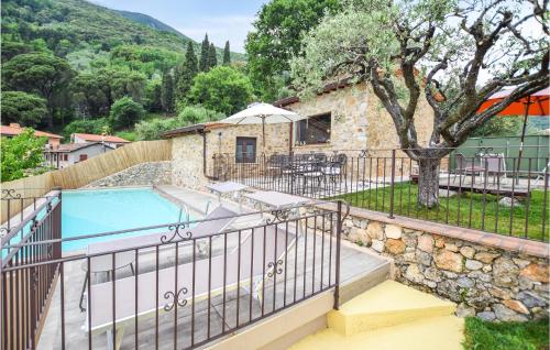 Gorgeous Home In Greppolungo With Outdoor Swimming Pool