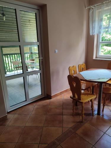 Zielony Zakątek nad Jeziorem (Zielony Zakatek nad Jeziorem) in Danowskie