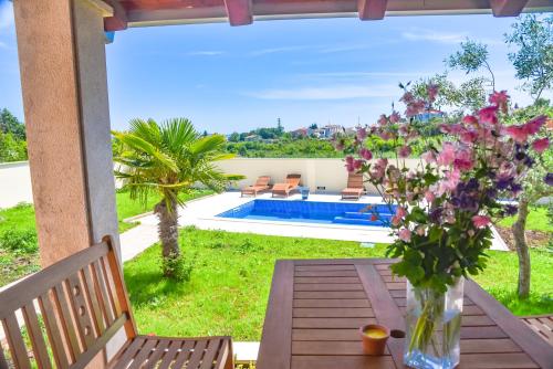 Holiday Home - Istrian Dream with swimming pool - Location saisonnière - Peroj