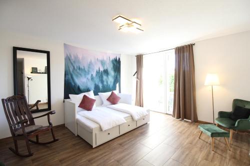 Modernes Apartment - Terrasse und Parkplatz in Hochenschwand