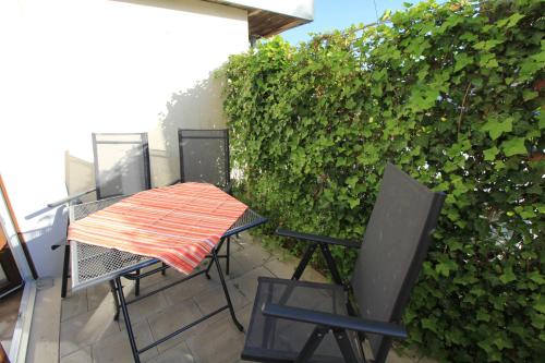 A szálláshely kívülről, Modernes Apartment - Terrasse und Parkplatz in Hochenschwand