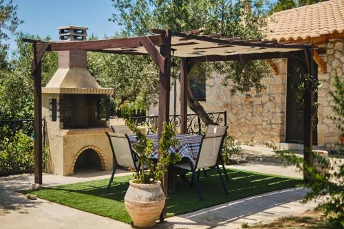 Gerakas Stone House Villa - main image