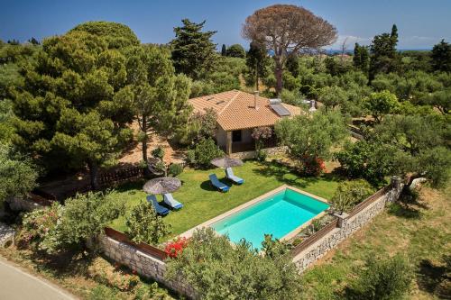  Gerakas Stone House Villa in Vasilikos
