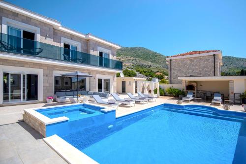 Luxury Villa Miriam with private pool and jet pool near Dubrovnik - Location, gîte - Ivanica