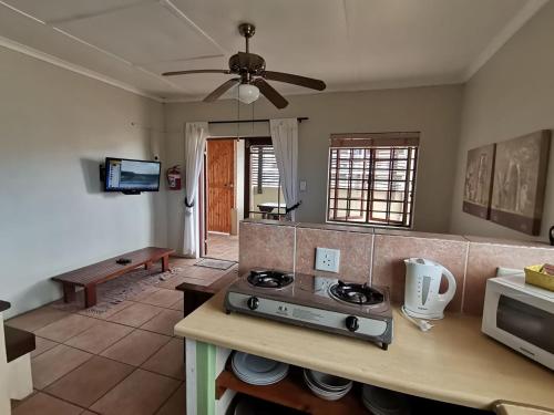 A szálláshely kívülről, Tourist Lodge Gansbaai in Gansbaai