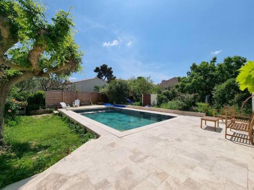 Villa avec piscine proche centre-ville gîte à louer Narbonne