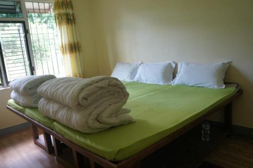 Bed, Hotel Mount Paradise in Nagarkot