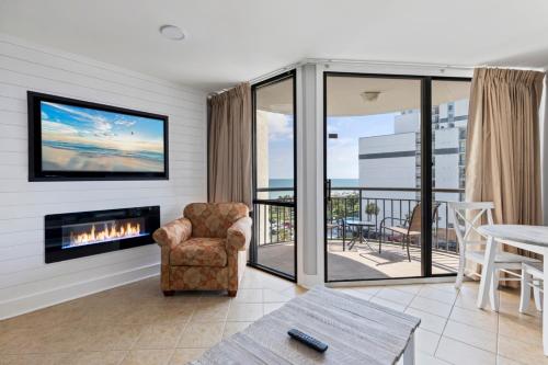 Hosteeva 1-bedroom Meridian Plaza Condo with Ocean View detail