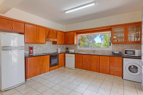 Villa Europa by Villa Plus, Peyia (Foto 9)