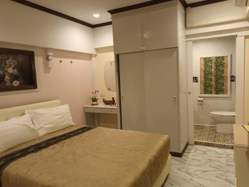 366862932 Cana Boutique Hotel