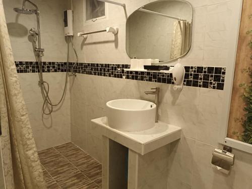 366863160 Cana Boutique Hotel