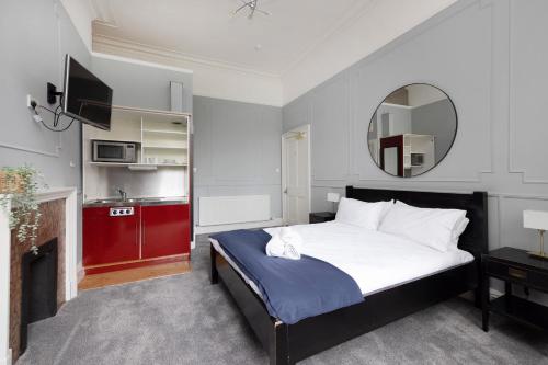 ALTIDO Haymarket - image 3