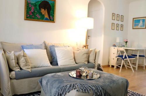 Romantic gemstone in Pigna - Apartment