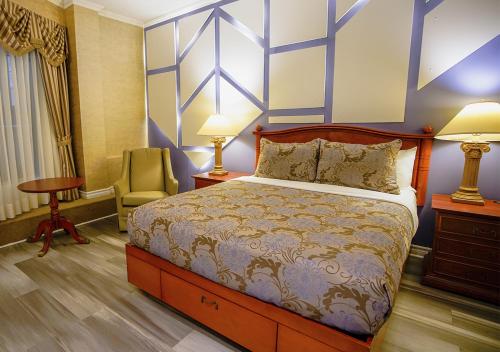 Classic Room, 1 Queen Bed (Intererior)