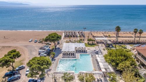 GMP OASI BOUKA Hotel de charme Kalamata beach