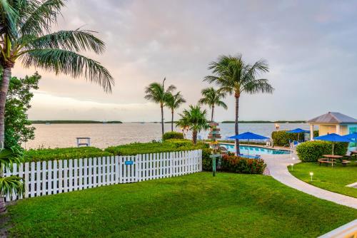 Islander Bayside Villas & Boatslips