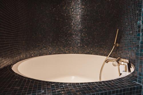 Ванна кімната, Château Laffitte Carcasset (Chateau Laffitte Carcasset) in Pauillac