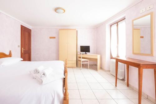 Albergo Monte Giove Room Type - Standard Triple Room