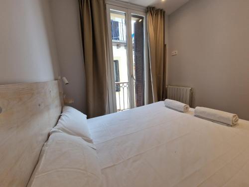 Double Room image 6