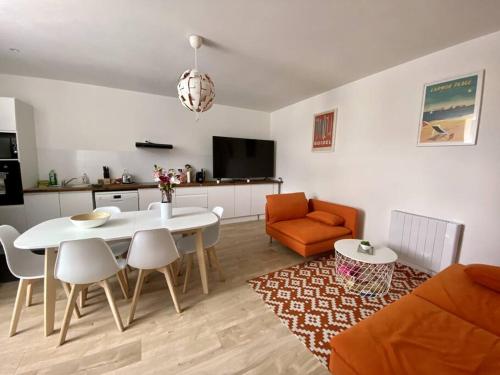 Kery House by POM, calme et proche du centre. gîte à louer Kerbernès