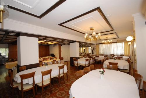 Balasca Hotel - image 11