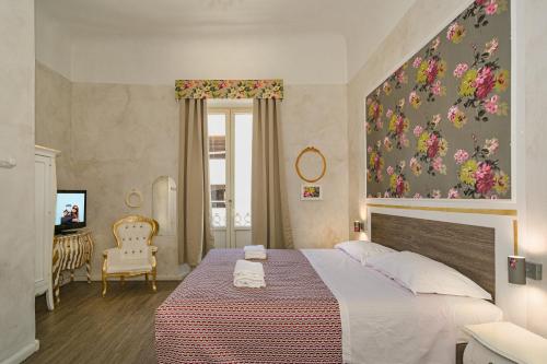 Double or Twin Room image 10
