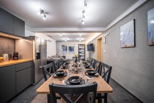 Iekārtas, Villa Nesa - beautiful guest house at continental Croatia with Outdoor swimming pool, Sauna and 3 Be in Plaski