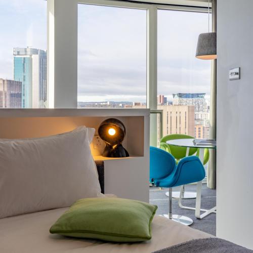 Picture of Staying Cool At Rotunda, Birmingham - Serviced Apartments