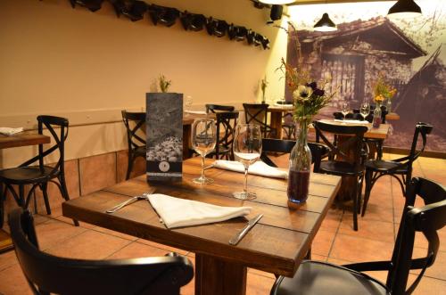 Bar/Lounge, Hostal Ameztia in Doneztebe/Santesteban