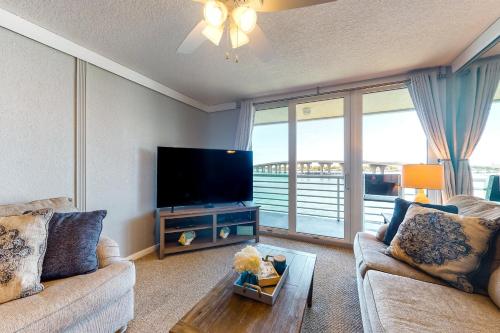 Isla Del Sol Bahia Vista 418 in St Petersburg, USA