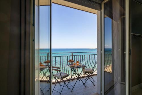 Loft Panorama di Naxos in 賈爾迪尼奈克索斯市中心