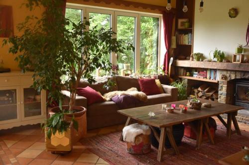La Maison du Feuillu Cozy & spacious house with panorama sunset view gîte à louer Fontaine-l'Évêque