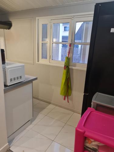 Kitchen, Appartment near Roissy CDG airport Disneyland Parc expo Stade de France in Stains