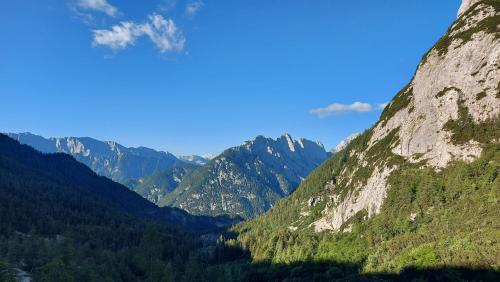 Tičarjev Dom at Vrsic pass