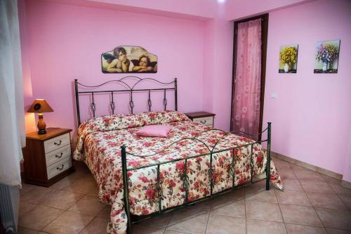  Il Sole e La Luna in Castelbuono