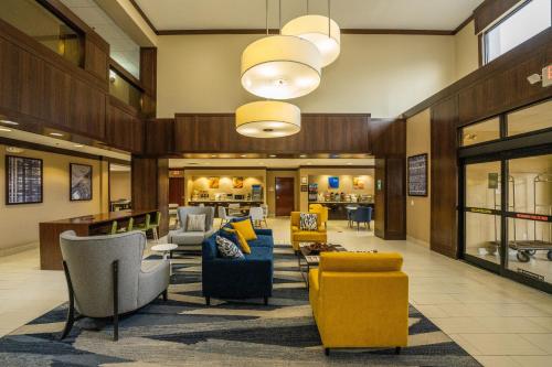 Comfort Suites Houston West At Clay Road - image 27