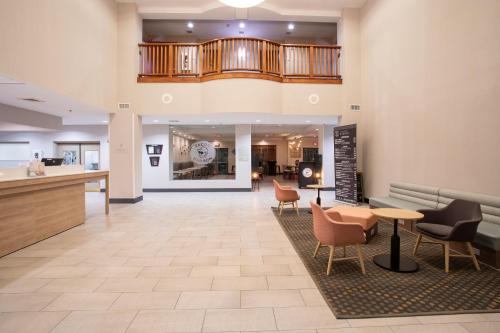 Holiday Inn & Suites Goodyear - West Phoenix Area by IHG